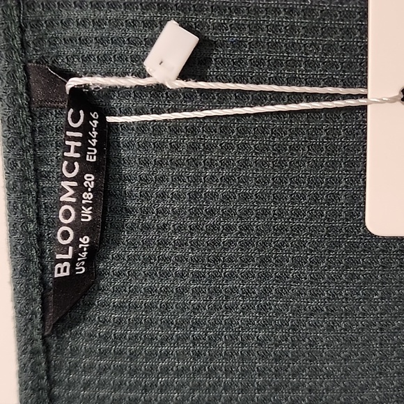 NEW Bloomchic green waffle knit baby doll top 1x - Picture 4 of 6